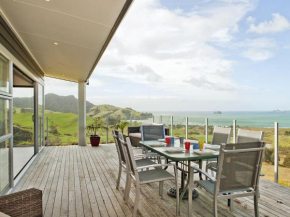Centennial Views - Whitianga Holiday Home